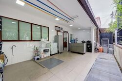 Peakview Estate (D16), Terrace #581900921